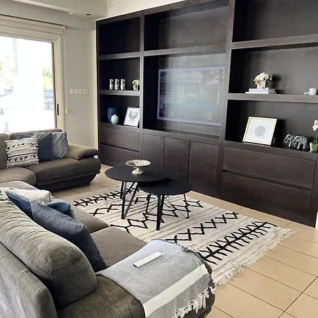 Villa Front Line Luxury House 5 Bedroom
