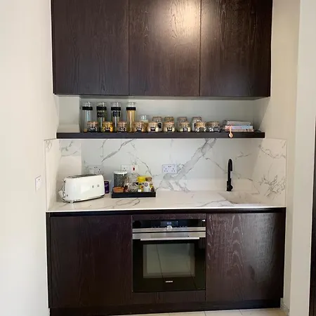 Front Line Luxury House 5 Bedroom *