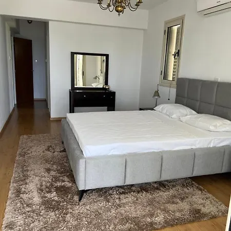 Villa Front Line Luxury House 5 Bedroom *