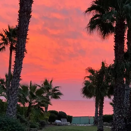 Front Line Luxury House 5 Bedroom Villa